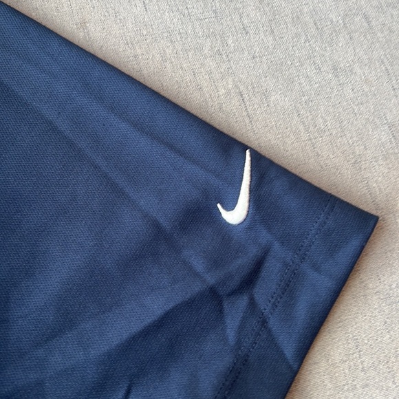 Nike Dri Fit polo shirt.  Navy Blue Excellent condition. - Picture 4 of 4